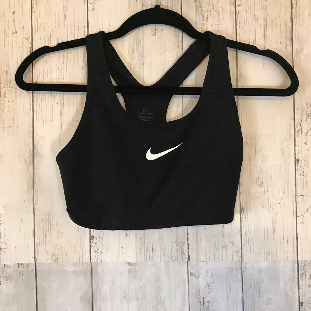 Nike Swoosh DRI-FIT Medium-Support Sports Bra
